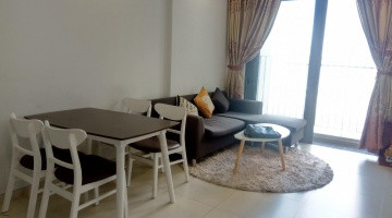 Phòng ngủ ấm cúng trong căn hộ chung cư Pegasuite Quận 8