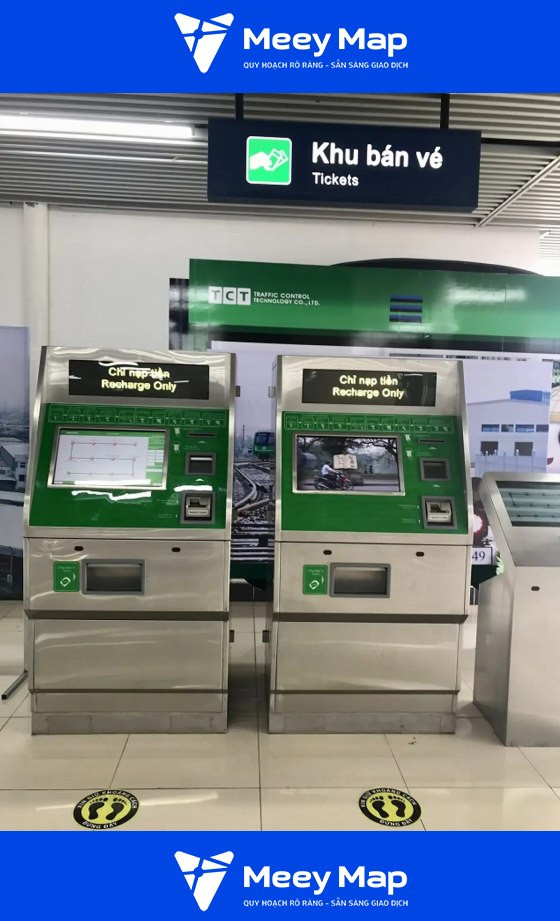 Máy bán vé tự động tại ga tàu Cát Linh Hà Đông