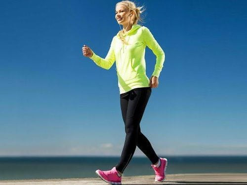 Minh họa sự khác biệt về quãng đường giữa các mục tiêu bước chân hàng ngày