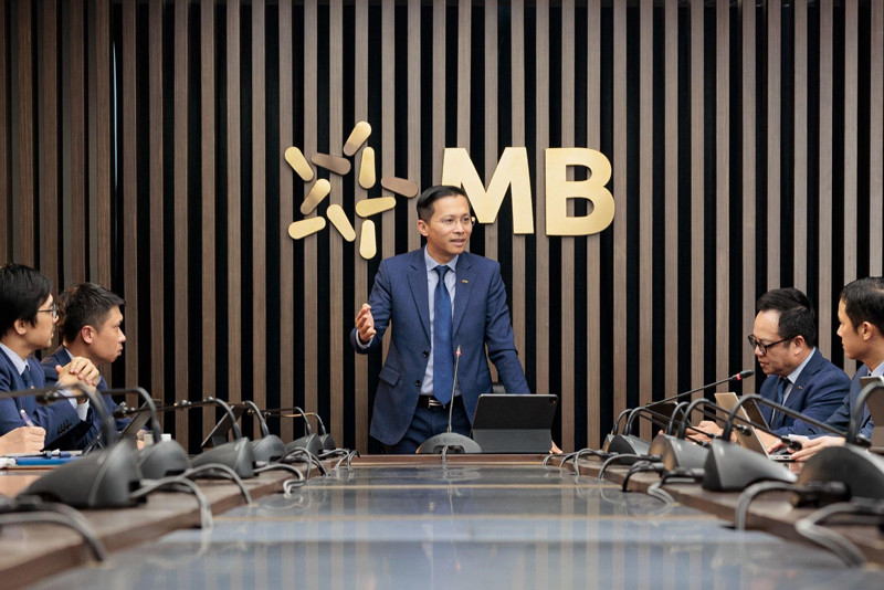 Trụ sở chính MB Bank đặt tại 18 Lê Văn Lương, Cầu Giấy, Hà Nội