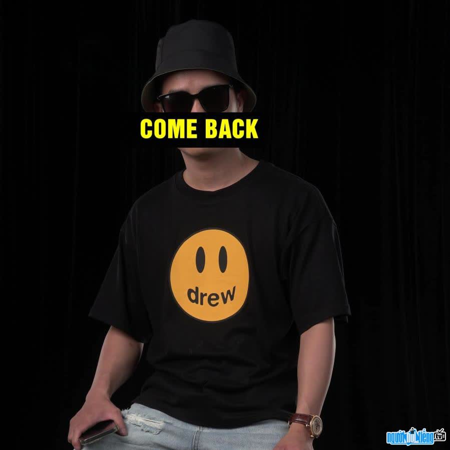 BLV Giàng A Phò Bình Luận Ở Đâu