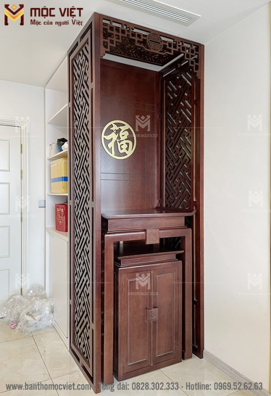 Bàn thờ đứng chung cư nhỏ gọn