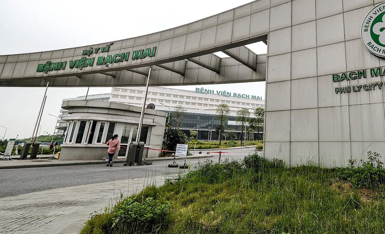 Cảnh quan tổng thể của dự án bệnh viện Bạch Mai cơ sở 2 tại Phủ Lý, Hà Nam trong giai đoạn đình trệ