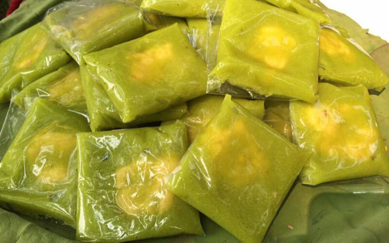 Cốm làng vòng truyền thống, món quà tinh túy của Hà Nội