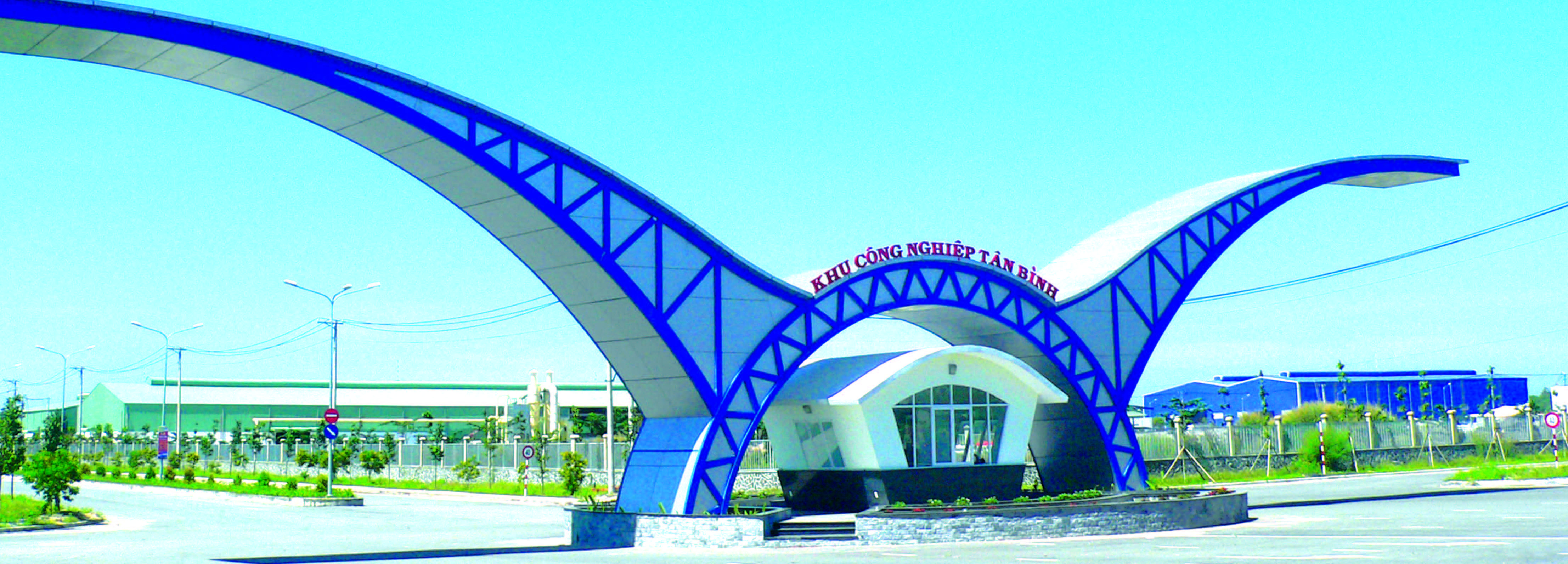 Cổng chào hoặc một góc nhà xưởng tại Khu công nghiệp Tân Bình Bình Dương, biểu tượng cho sự phát triển của khu công nghiệp này