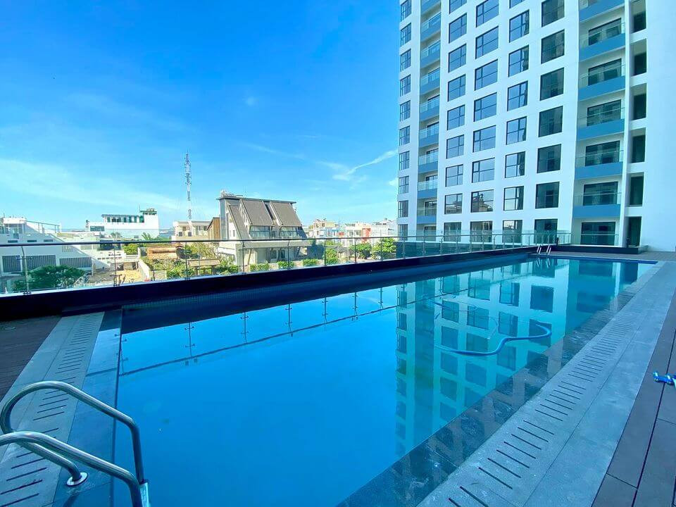 Hình ảnh thực tế hồ bơi tại chung cư Phú Tài Quy Nhơn