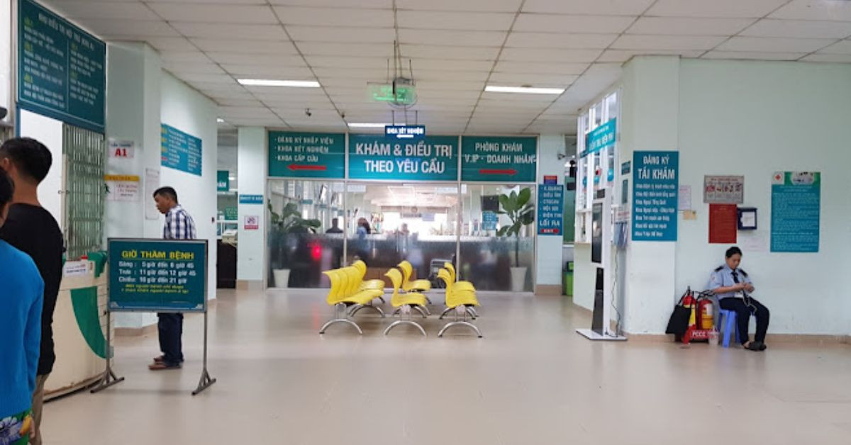 Khu vực khám tim mạch dịch vụ tại Bệnh viện Nhân Dân 115, nơi bệnh viện tim 115 năm ở đâu tiếp đón bệnh nhân.