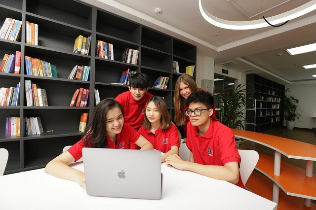 Mặt tiền học xá Đại học Swinburne (Việt Nam) cơ sở 1 Dương Khuê Hà Nội