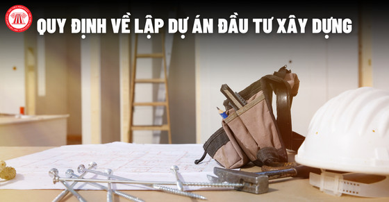 Người đang lên kế hoạch lập dự án đầu tư xây dựng bất động sản, phân tích bản vẽ và số liệu