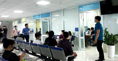 Quang cảnh bên trong Phòng khám Bệnh viện Đại học Y Dược 1, nơi bệnh nhân thực hiện các dịch vụ khám gan.