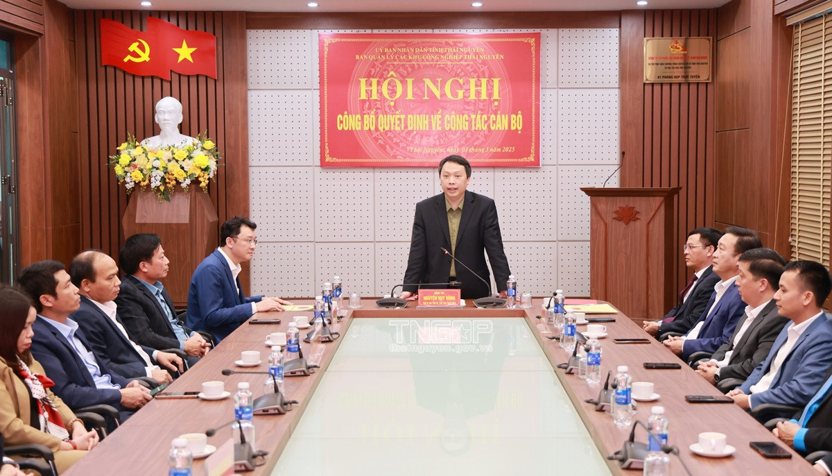 Quang cảnh buổi lễ công bố quyết định bổ nhiệm Trưởng Ban Quản lý các Khu Công Nghiệp Thái Nguyên