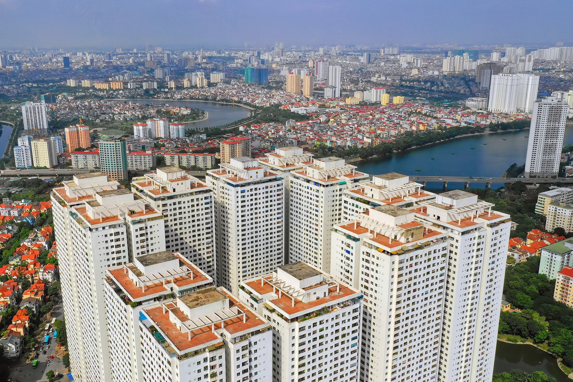 Chung cư HH Linh Đàm với mật độ dân cư đông đúc