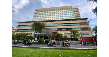 Cổng chính Bệnh viện Đại học Y Dược TP.HCM