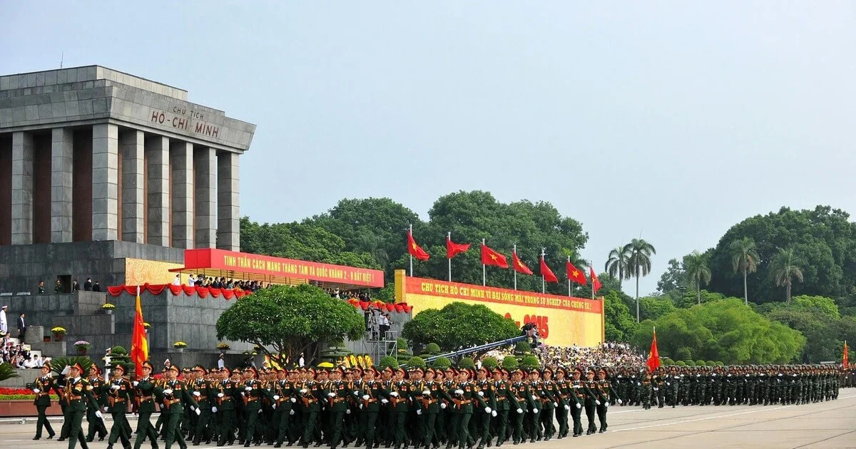 Đội hình diễu binh duyệt binh luyện tập tại Hà Nội chuẩn bị cho lễ kỷ niệm 80 năm Quốc khánh 2/9/2025