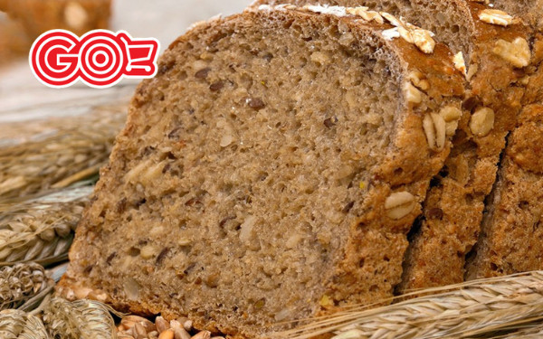 Bánh mì nguyên cám được chế biến từ bột mì nguyên cám