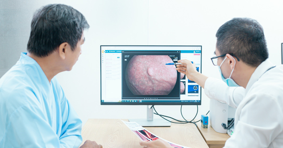 Bệnh nhân tại Trung tâm Nội soi Tiêu hóa Doctor Check đang được thăm khám dạ dày chất lượng cao