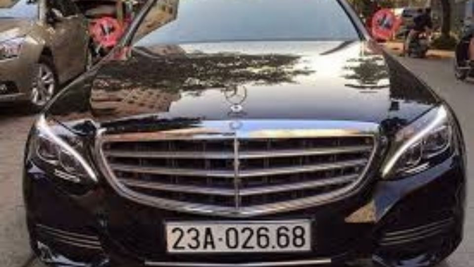 Biển số xe 23 của tỉnh Hà Giang, minh họa các ký hiệu mã vùng xe.