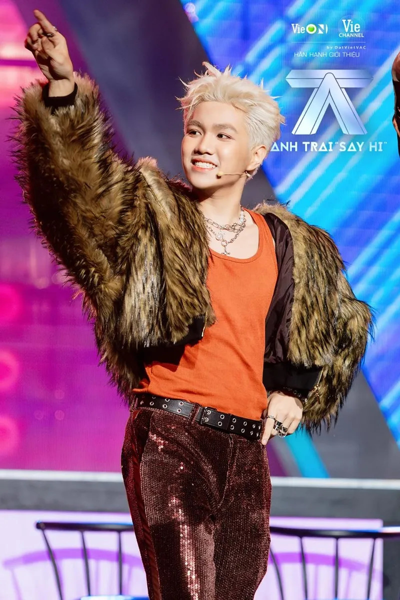 Captain Boy Quê Ở Đâu? Hé Lộ Quê Hương Và Hành Trình Nghệ Thuật Đầy Triển Vọng Captain Boy trong liên quân 2