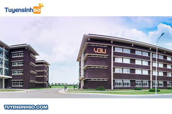 Cổng chính Đại học Việt - Đức tại Bình Dương, thể hiện kiến trúc hiện đại