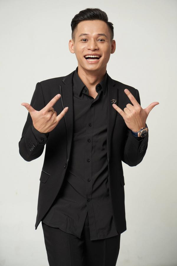 Độ Mixi thời làm nhân viên văn phòng