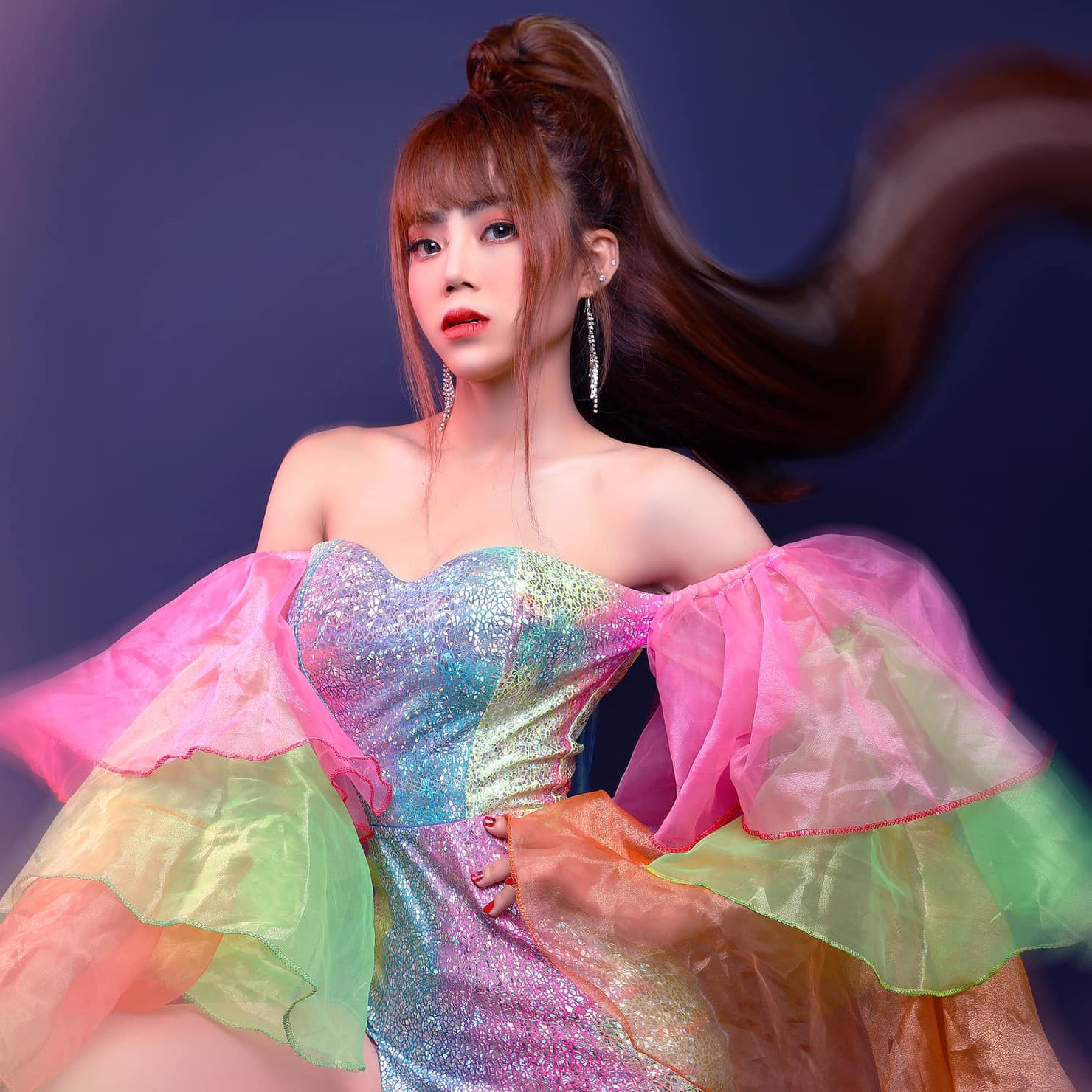 Hình ảnh Võ Lê Mi, nữ ca sĩ trẻ tài năng đến từ Bình Định