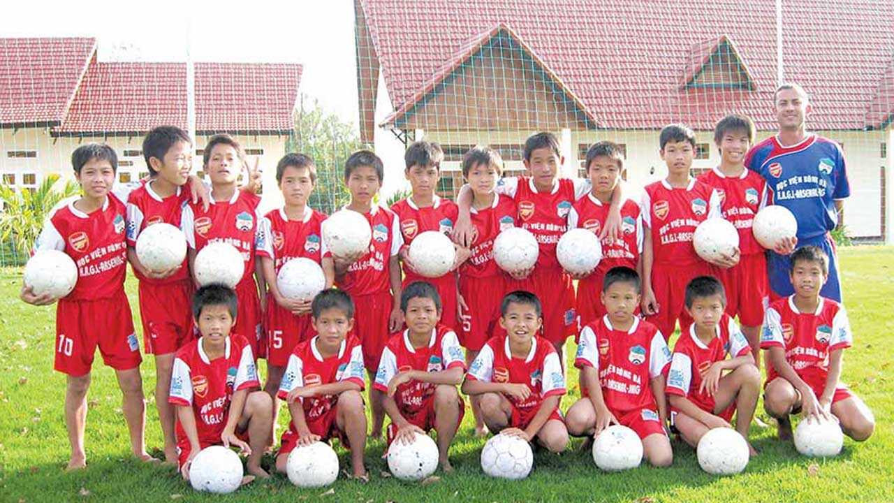 Học viện HAGL Arsenal JMG nơi ươm mầm tài năng của Công Phượng và đồng đội