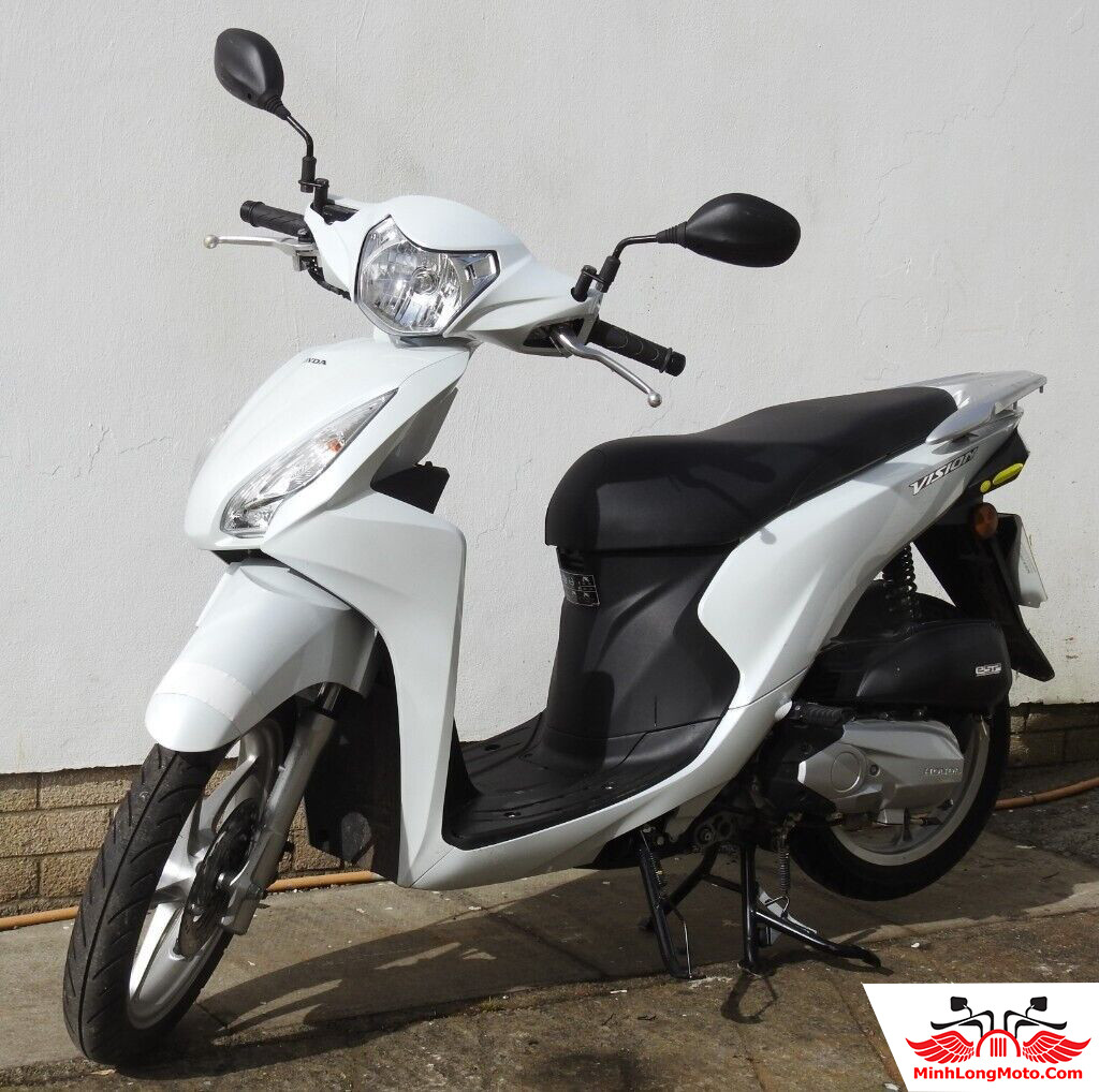 Mẫu xe tay ga Honda Vision 50cc với thiết kế hiện đại, phù hợp di chuyển trong đô thị
