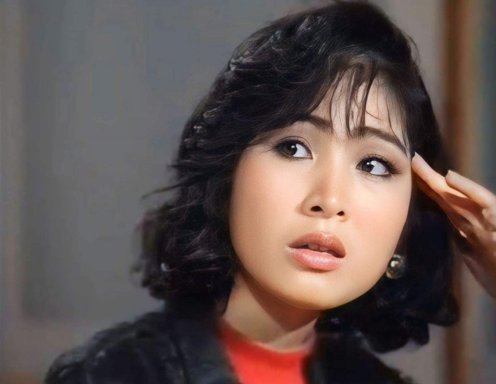 NSND Hồng Vân thời trẻ