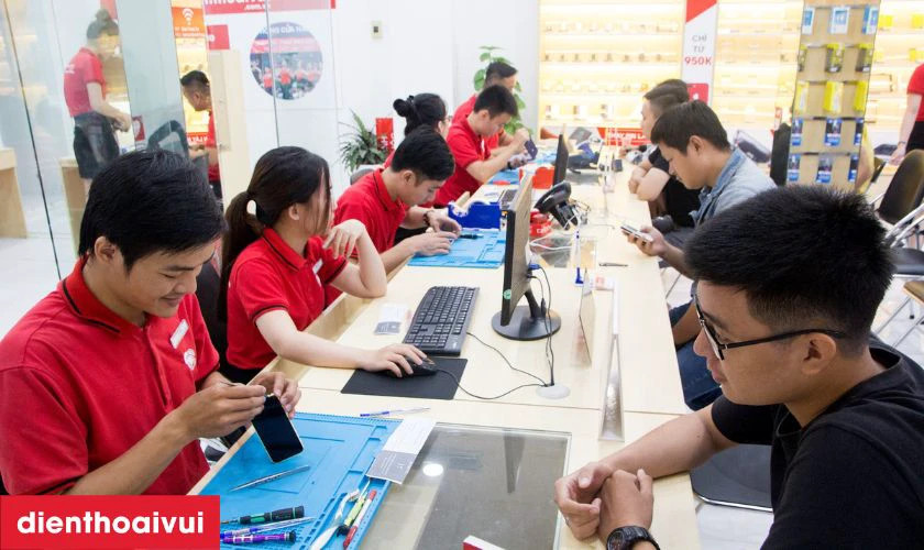 Tìm Hiểu Thay Pin iPhone Ở Đâu Chính Hãng, Giá Tốt