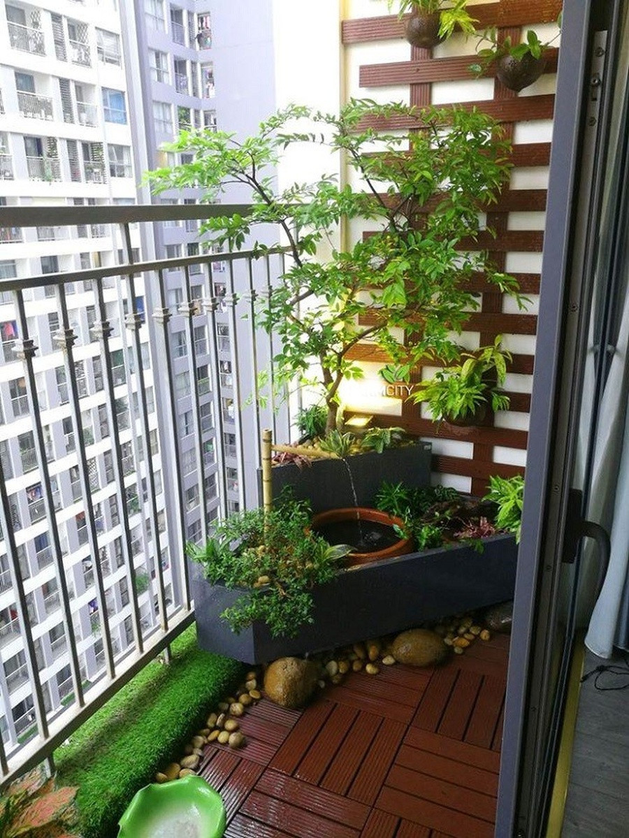 Thiết kế tiểu cảnh ban công chung cư nhỏ gọn, mang lại không gian xanh