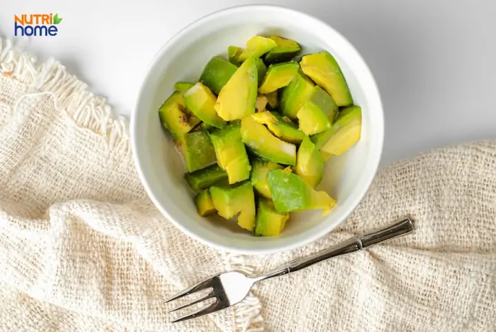 14. Quả Bơ 14. Quả Bơ