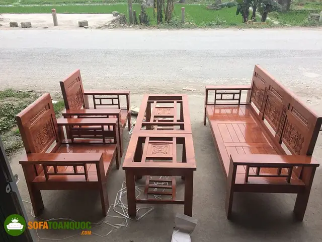Có Nên Chọn Mẫu Bàn Ghế Gỗ Phòng Khách Giá Dưới 7 Triệu Không? Có Nên Chọn Mẫu Bàn Ghế Gỗ Phòng Khách Giá Dưới 7 Triệu Không?