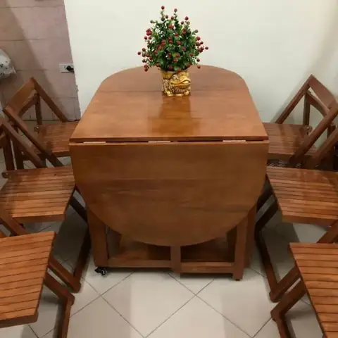 Bàn Gỗ Gấp Thông Minh: Hướng Dẫn Chọn Và Tối Ưu Không Gian