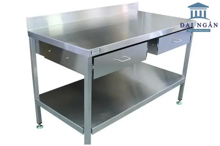 Bàn Làm Việc Bằng Inox Sử Dụng Trong Phòng Sạch