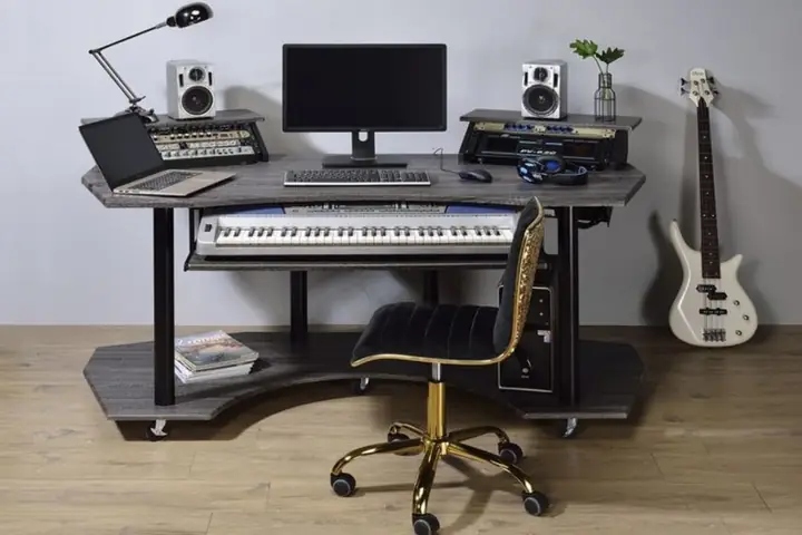 Bàn Phòng Thu Studio