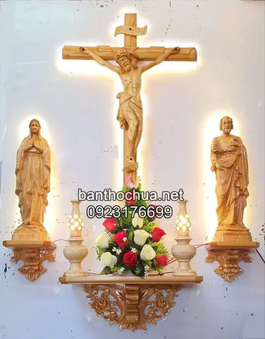 Đặc Điểm Nổi Bật Của Bàn Thờ Công Giáo Huy Hoàng