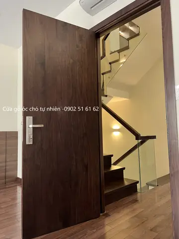 Bảng Giá Cửa Gỗ Óc Chó Tại Xưởng Hoàng Phát Wood