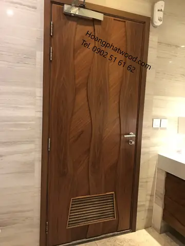 Bảng Giá Cửa Gỗ Óc Chó Tại Xưởng Hoàng Phát Wood