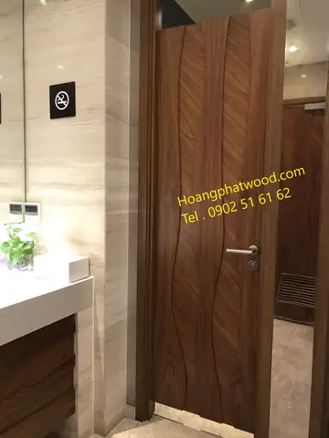 Bảng Giá Cửa Gỗ Óc Chó Tại Xưởng Hoàng Phát Wood