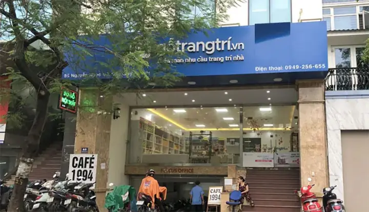 Ghe-sofa-vang-gia-dinh-phong-cach-bac-au-ghs-8390-18