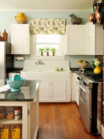 Tây Bắc Là Ví Trí Tồi Tệ Nhất Đối Với Nhà Bếp Vì Có Thể Gây Ra Những Thiệt Hại Nghiêm Trọng Cho Người Đàn Ông Sống Trong Nhà Hoặc Người Trụ Cột Của Gia Đình.