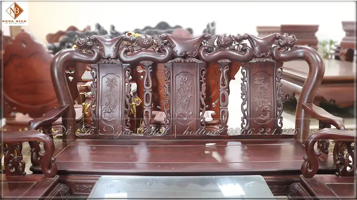 Bàn Ghế Quốc Đào Gỗ Trắc: Vẻ Đẹp Tự Nhiên Và Bền Bỉ Bàn Ghế Quốc Đào Gỗ Trắc: Vẻ Đẹp Tự Nhiên Và Bền Bỉ