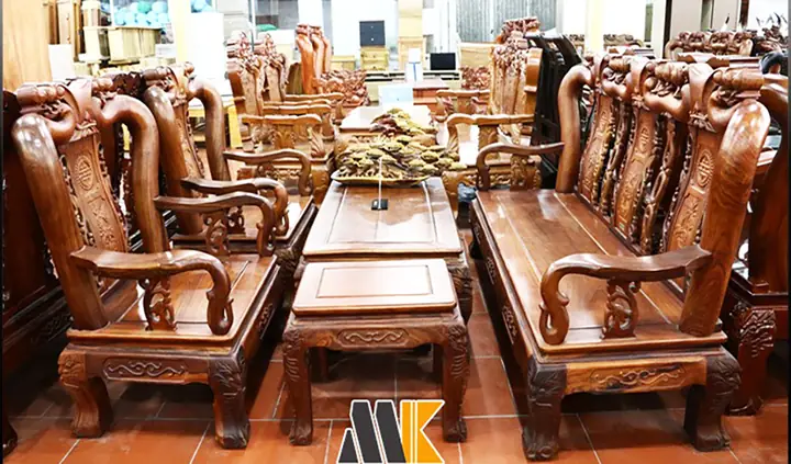 Bộ Bàn Ghế Gỗ Hương Tay 10 Cổ Điển Với Chạm Khắc Quả Đào
