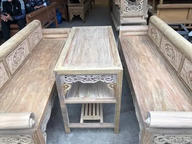 Bộ Trường Kỷ Gỗ Lim Giá Bao Nhiêu