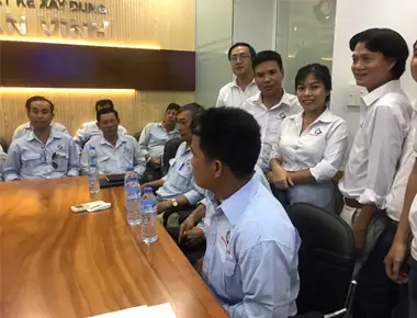 Äá»i Ngå© Thi Cã´ng Há»p Táº¡i Cã´ng Ty Kiáº¿n An Vinh