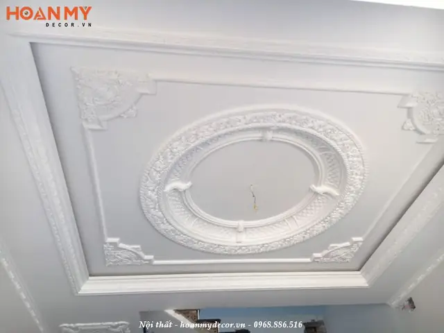 Một Số Mẫu Trần Nhà Đẹp 2025