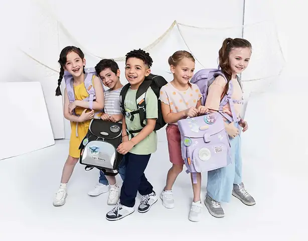 Cách Chọn Cặp Sách, Balo Cho Bé Phù Hợp Độ Tuổi