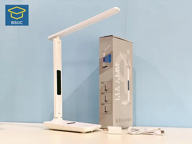 Đèn Học Chống Cận Loại Nào Tốt? Top 10 Thương Hiệu 2025