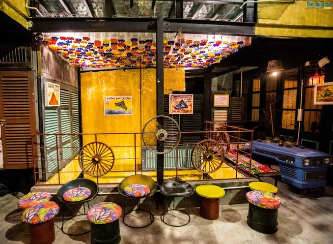 Sử Dụng Các Vật Liệu Tái Chế