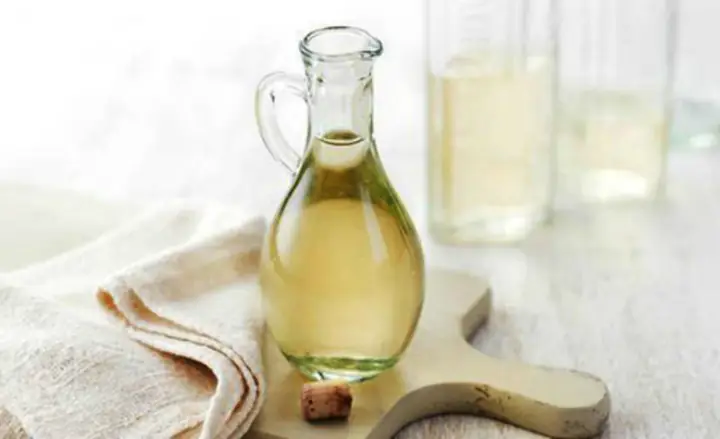 2làm Sạch Đồ Gỗ Không Đánh Vec-ni